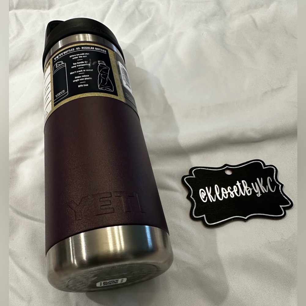 NEW YETI RAMBLER 18 oz. With Chug Cap